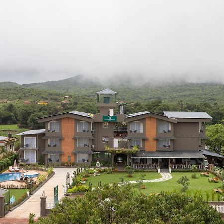 Stone Wood Hotel Amboli Amboli  Екстериор снимка
