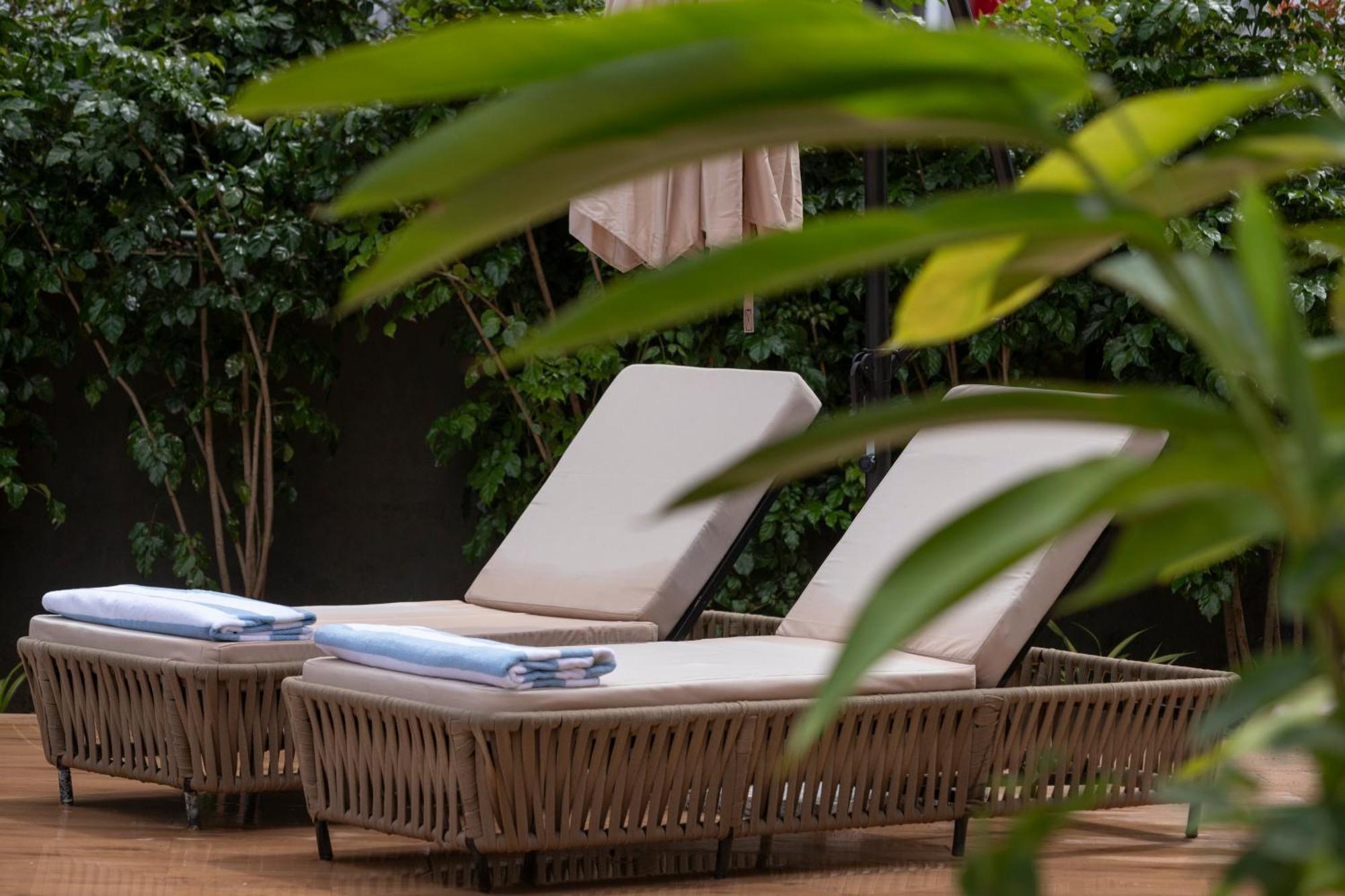 Stone Wood Hotel Amboli Amboli  Екстериор снимка