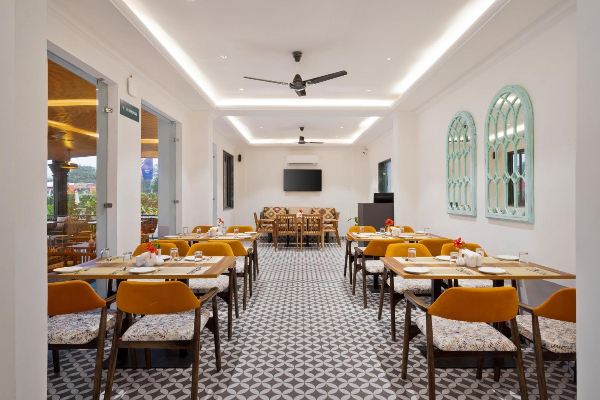 Stone Wood Hotel Amboli Amboli  Екстериор снимка