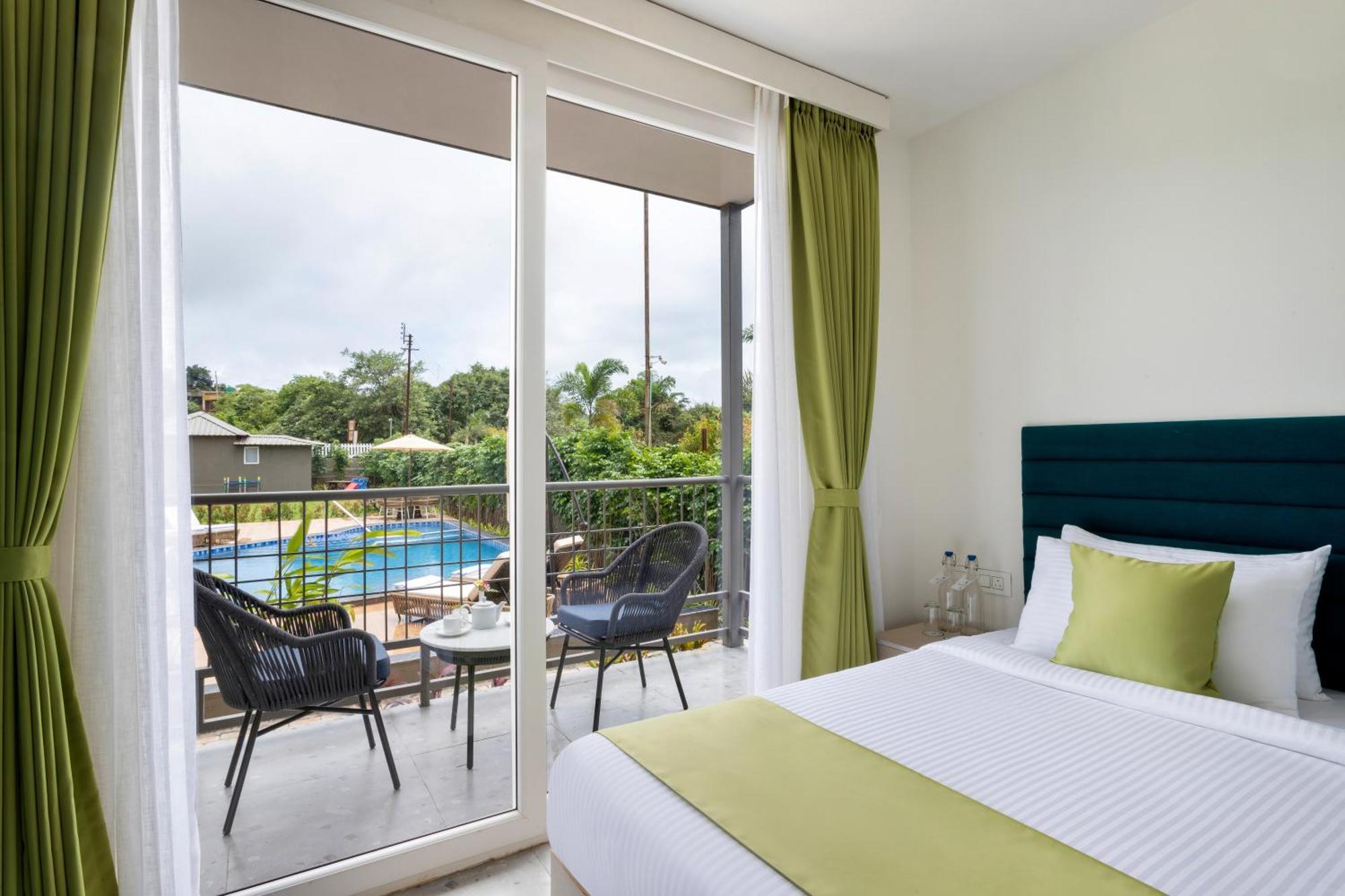 Stone Wood Hotel Amboli Amboli  Екстериор снимка