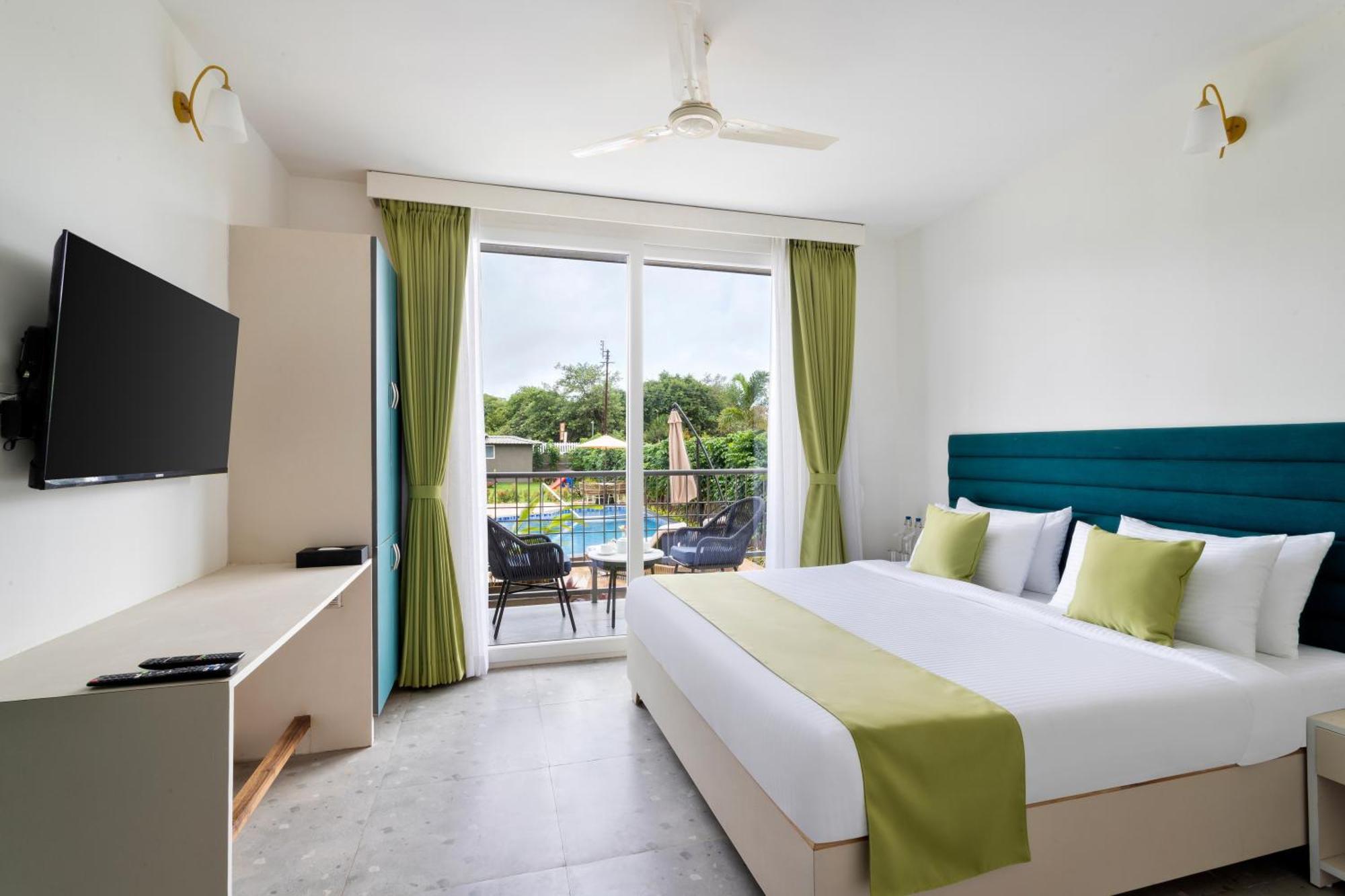 Stone Wood Hotel Amboli Amboli  Екстериор снимка