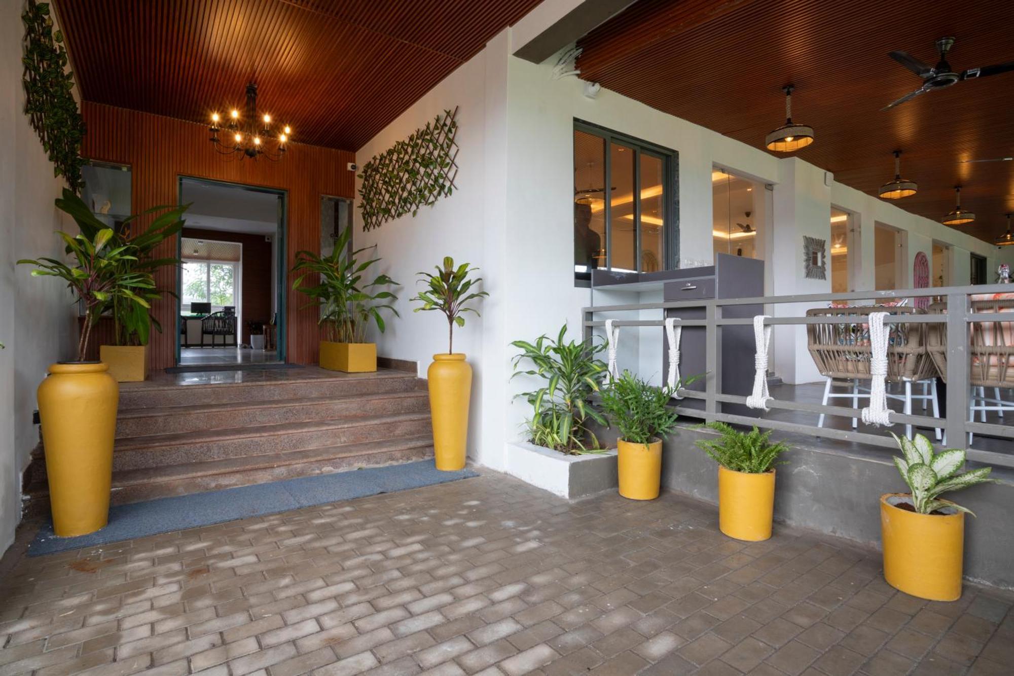 Stone Wood Hotel Amboli Amboli  Екстериор снимка